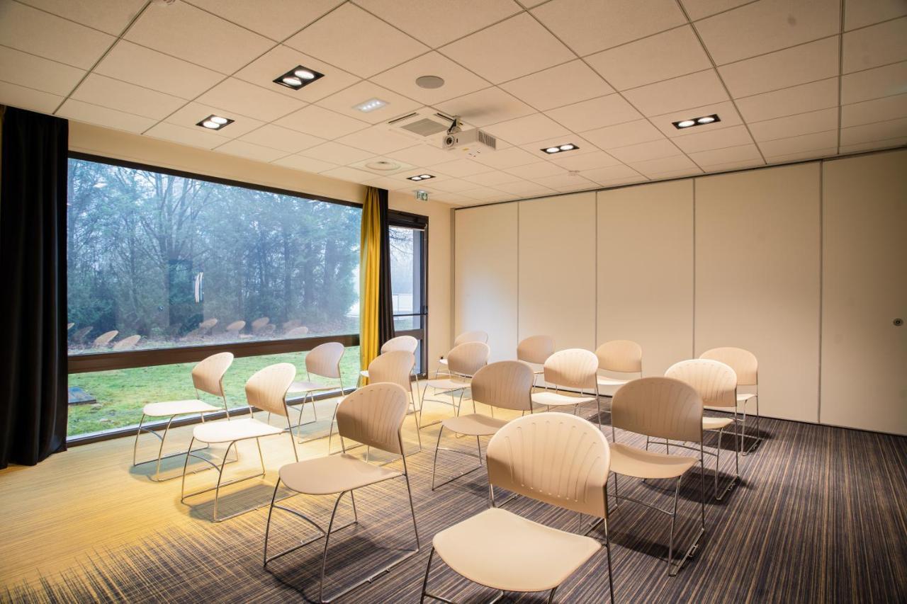 Aparthotel Appart'city Collection Geneve Aeroport - Voltaire 4*