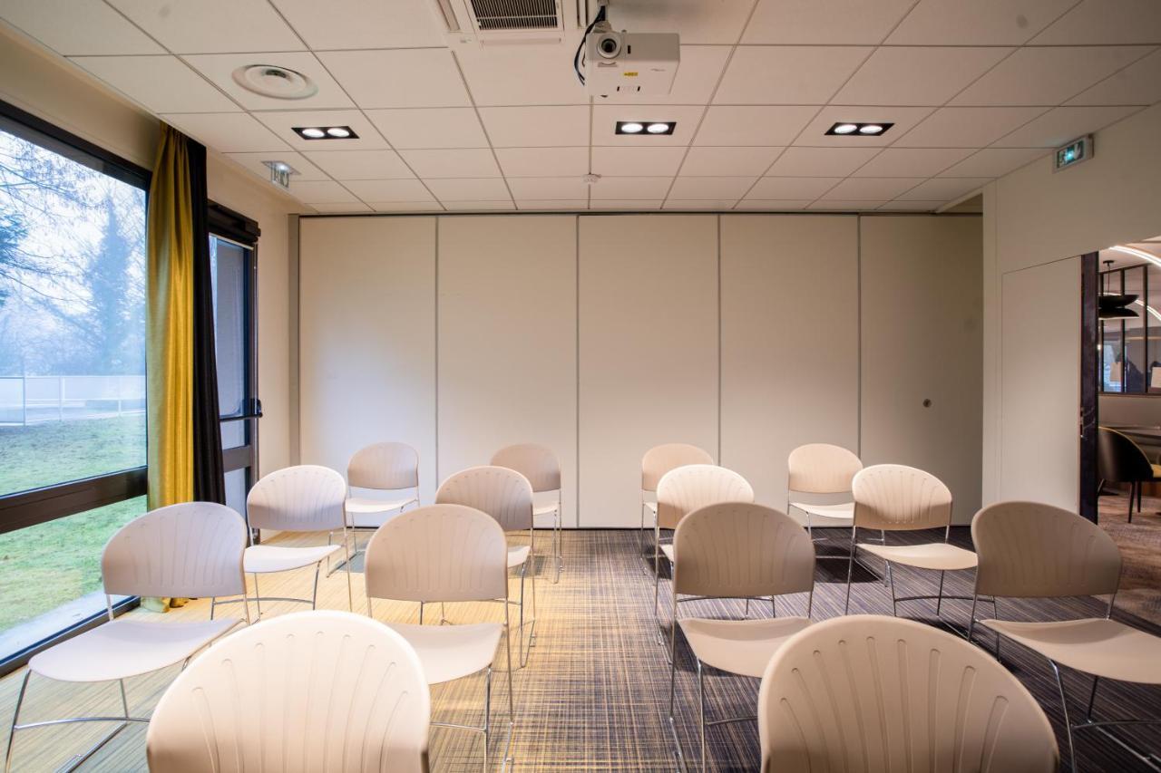 Appart'city Collection Geneve Aeroport - Voltaire 4*