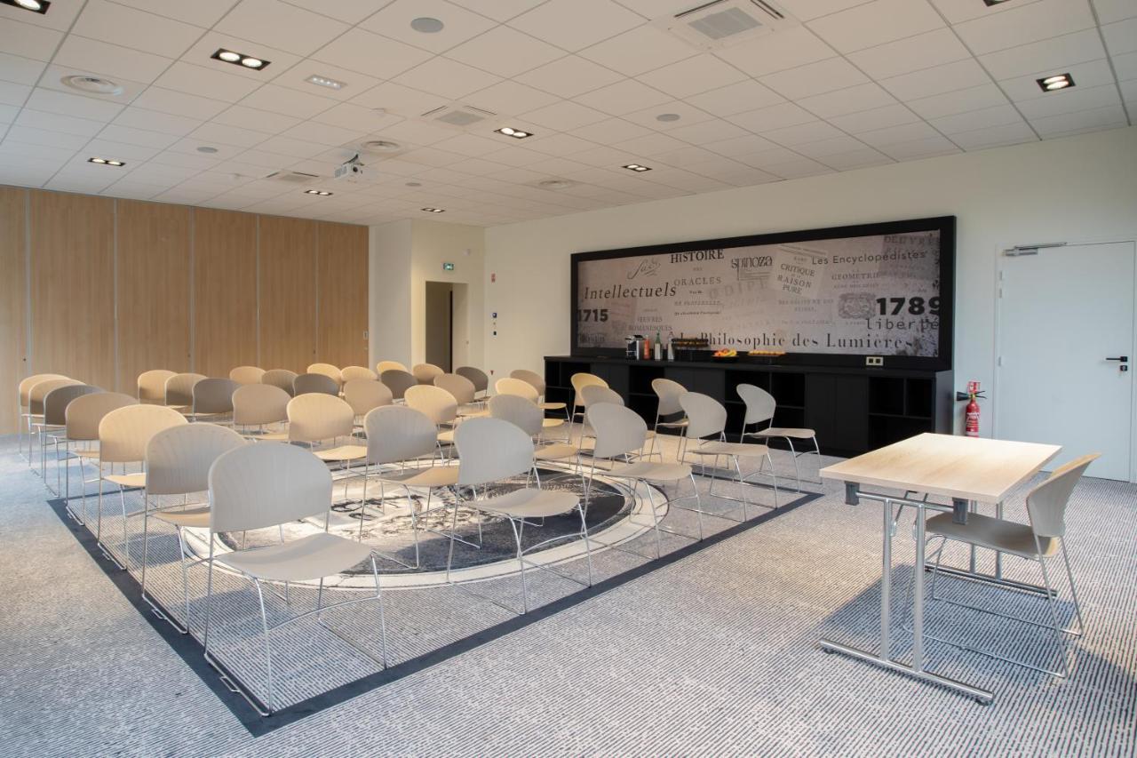 Appart'city Collection Geneve Aeroport - Voltaire Aparthotel